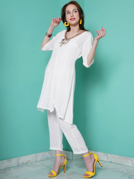 White Crinkled Rayon Crepe Kurta With Inner and Pants-WRKS106