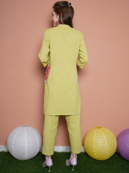 Green Cotton Slub Embroiderd Pockets Kurta with Pants-WRKS103