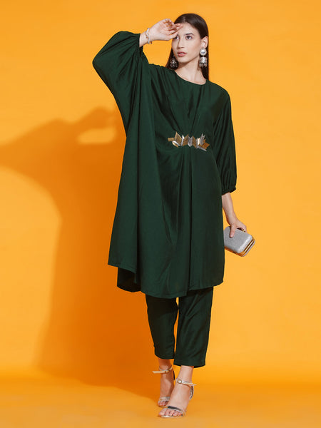Green Hand Embellished Indowestren Kurta with Pants-WRKS082