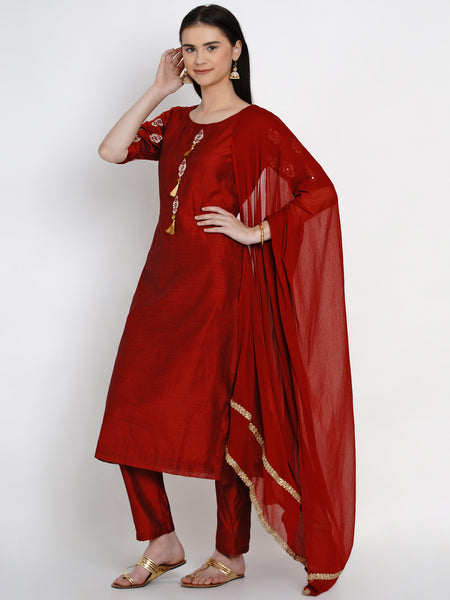 Maroon Chanderi Embroidered Kurta With Pant And Dupatta-WRS395